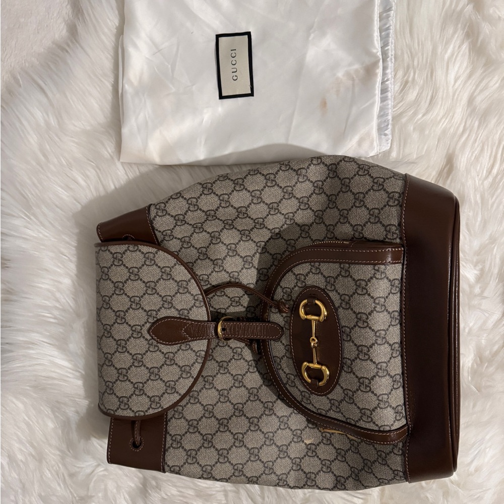 Gucci beige ‘1955 Horsebit’ backpack. Unisex.